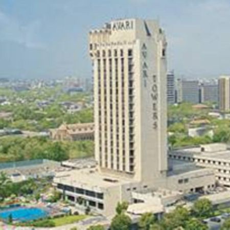 Avari Tower Karatschi Exterior foto The National University Hospital